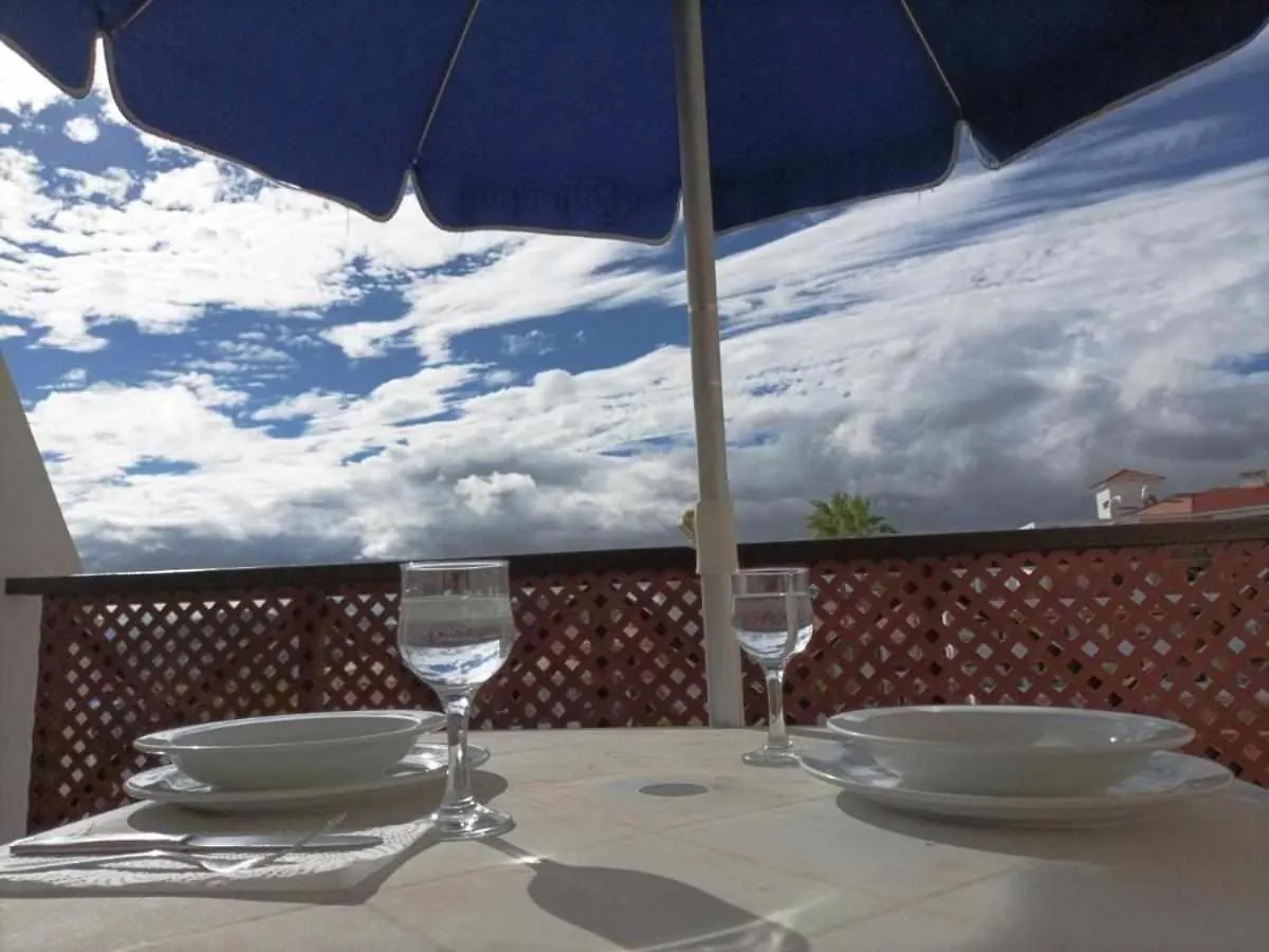 Apartamento Golf Del Sur Con Vistas A La Piscina Compartida Apartment San Miguel de Abona